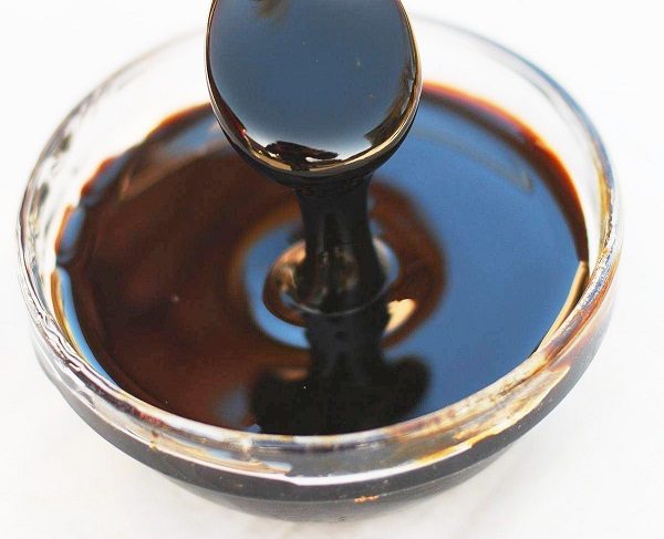 Préparation de la teinture de propolis sur de la vodka