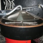 Machine à rôtir les noix de pin