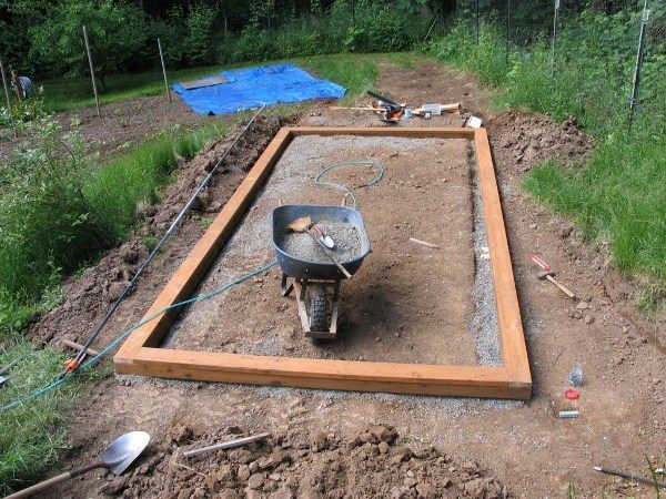 The base for a greenhouse from a wooden bar