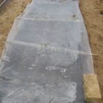 After pouring water the ridge is covered with a film