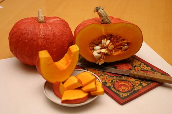 Плътта е много сладка и кората е трудна