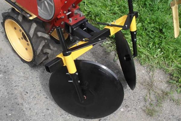 Disque okuchnik au bloc moteur