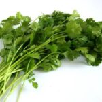 Цилантрово зелено