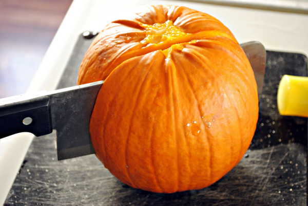 Pumpkin is recommended to expectant mothers as a natural remedy against vomiting, alleviating the symptoms of toxicosis