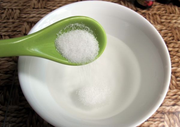 Succinic acid powder