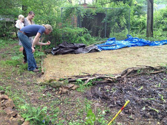 Un lit préparé pour la culture des champignons