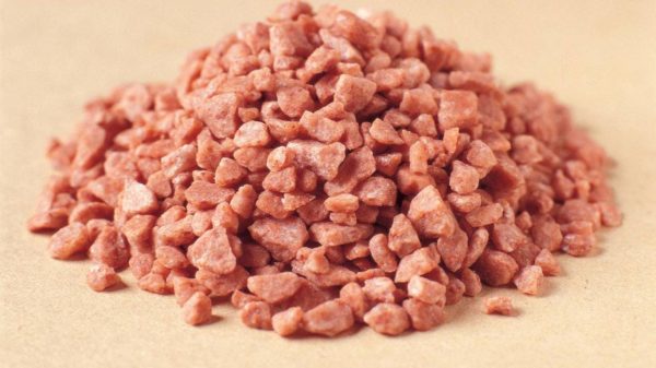 Chlorure de potassium se bouchent dans les granules